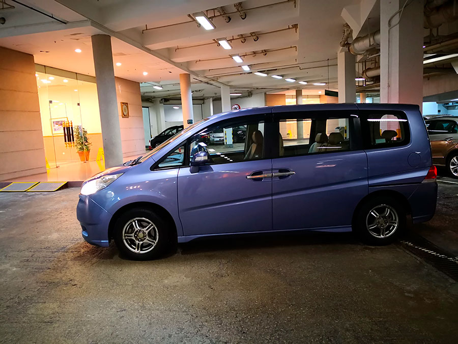 Honda Stepwgn: Универсальный семейный минивэн