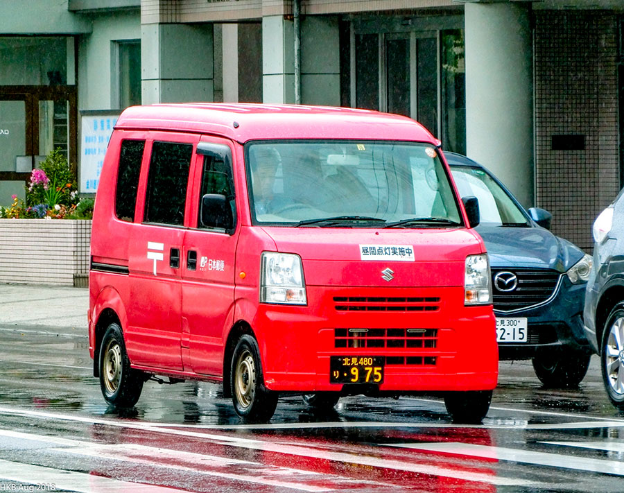 Suzuki Every: Легендарный японский кей-кар микровэн, практичный семейный транспорт за тридцать шесть лет