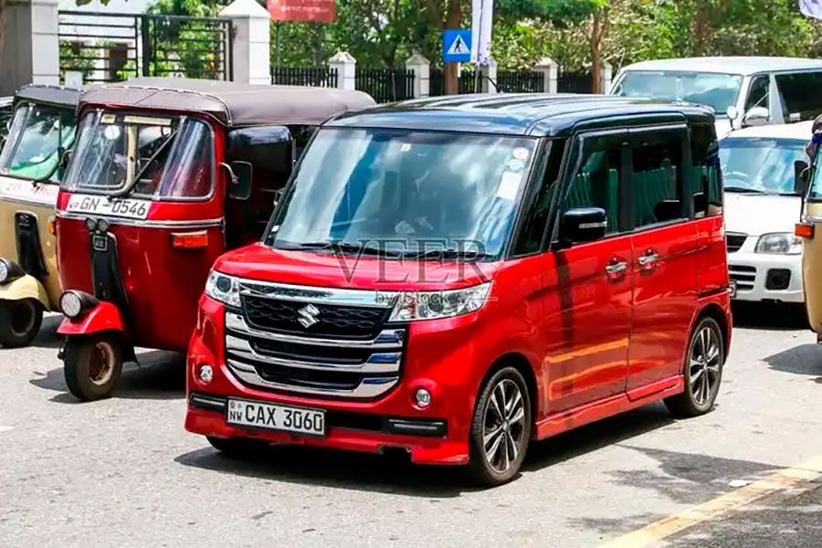 Suzuki Spacia: Стильный четырёхместный кей-кар микровэн с гибридными технологиями, заполнивший нишу высоких практичных машин за двенадцать лет